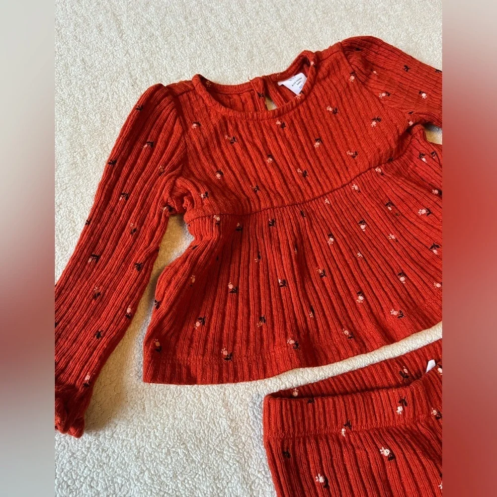 GAP baby matching set, ribbed top and bottoms. Burnt orange. Sz 6-12 months